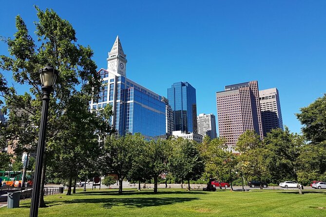 Boston North End Food Tour of 6+ Tastings, Cannoli, Lobster Roll - North Square Park and a pause at a historic spot