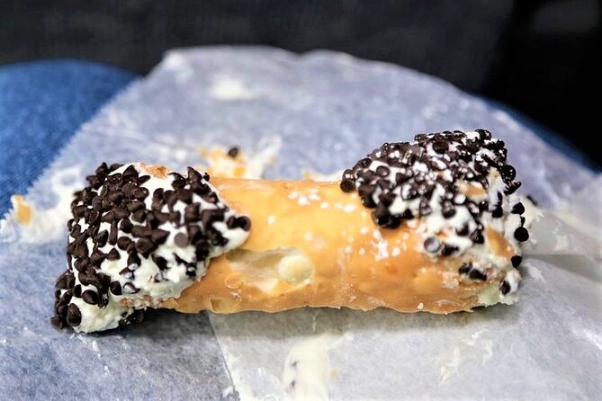 Boston Pizza Lovers Food and History Walking Food Tour - Modern Pastry cannoli finish, plus where to go next