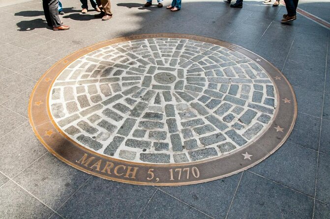Boston's Freedom Trail: A Revolutionary Walking Tour - Sixteen Freedom Trail Sites in One 2.5-Hour Route