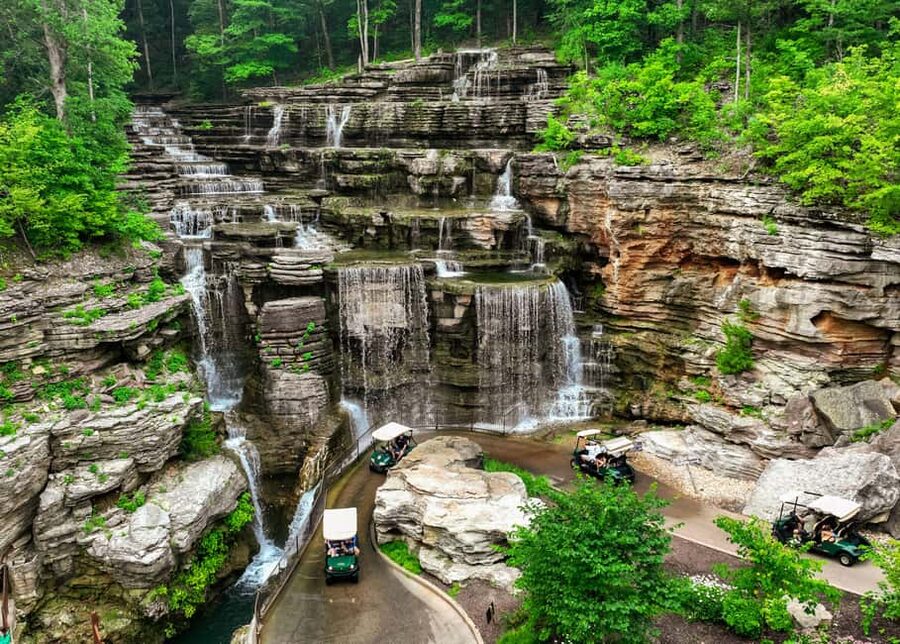 Branson: Top of the Rock Ozarks Heritage Preserve - Lost Canyon Cave and Nature Trail: Your Electric Cart, Your Pace