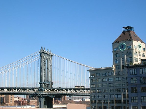 Brooklyn Bridge & DUMBO Neighborhood Tour - from Manhattan to Brooklyn - Stop 1: Tweed Courthouse outside the lines of politics