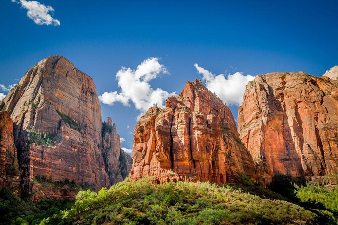 Bryce Canyon & Zion National Park from Las Vegas with Lunch, WiFi - Virgin River Gorge to St. George, the “warm up” you’ll actually enjoy