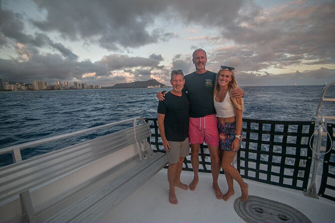 BYOB Sunset Cruise off the Waikiki Coast - Timing for sunset: why 7-day planning helps more than you’d think
