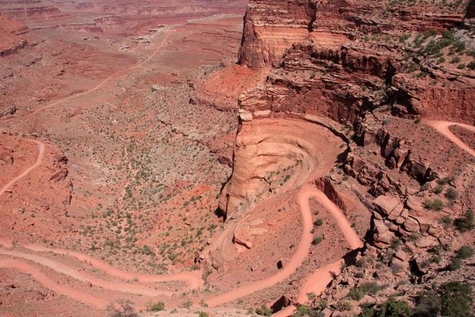 Canyonlands National Park Backcountry 4x4 Adventure from Moab - Moab to Canyonlands in four hours, the quick way