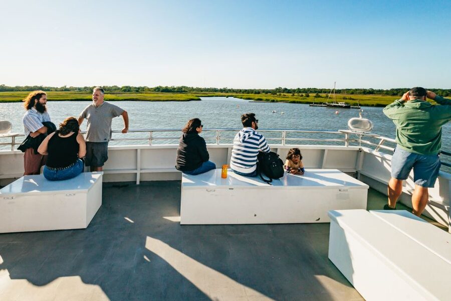 Cape May: Cape May Island Sunset Cruise & Dolphin Watching - Free Pizza and Hot Dogs: Simple Food That Helps the Vibe