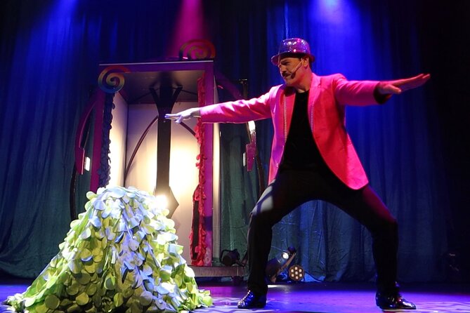Charles Bach Wonders Magic and Illusion Show - Seasonal versions: Wicked Wonders in October, Christmas magic in winter