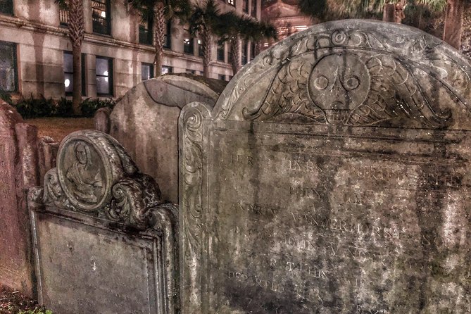 Charleston Ghost & Graveyard Night-Time Guided Walking Tour - Key things to know before you go