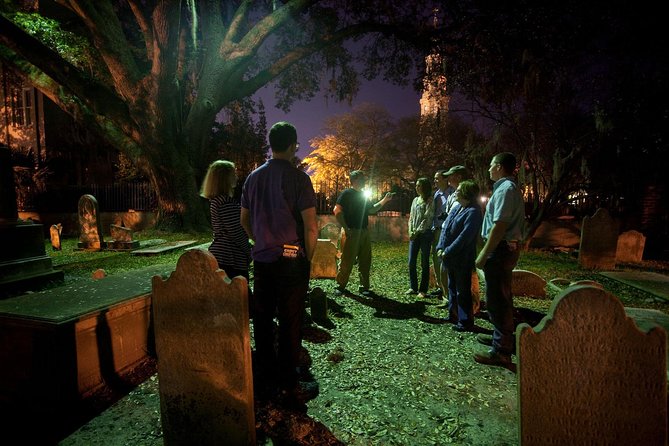 Charleston Ghost & Graveyard Night-Time Guided Walking Tour - Who should book this ghost and graveyard night walk?