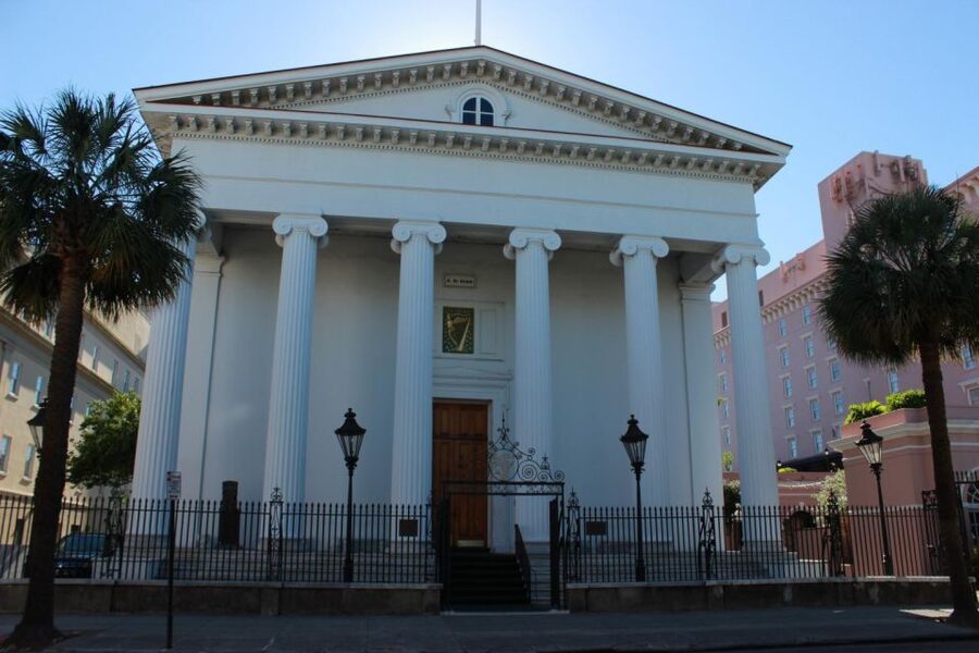 Charleston: Historic City Highlights Guided Bus Tour - The Battery Sea Wall: Waterfront Views Plus the Big Backstory