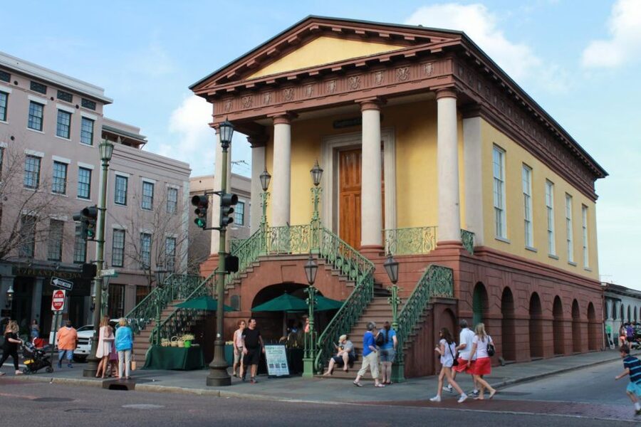 Charleston: Historic City Highlights Guided Bus Tour - Guides Who Tell a City, Not a Script