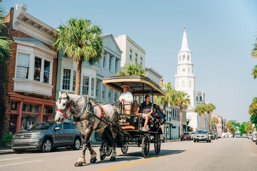 Charleston: Historical Downtown Tour by Horse-drawn Carriage - FAQ