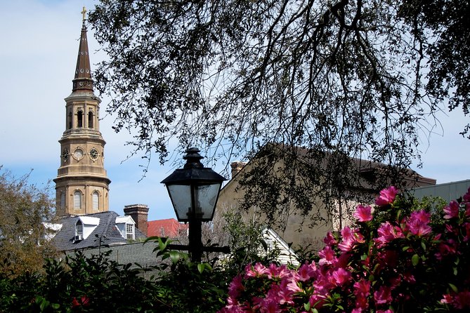 Charleston History Tour / - Starting at 80 Broad St, then getting your bearings fast