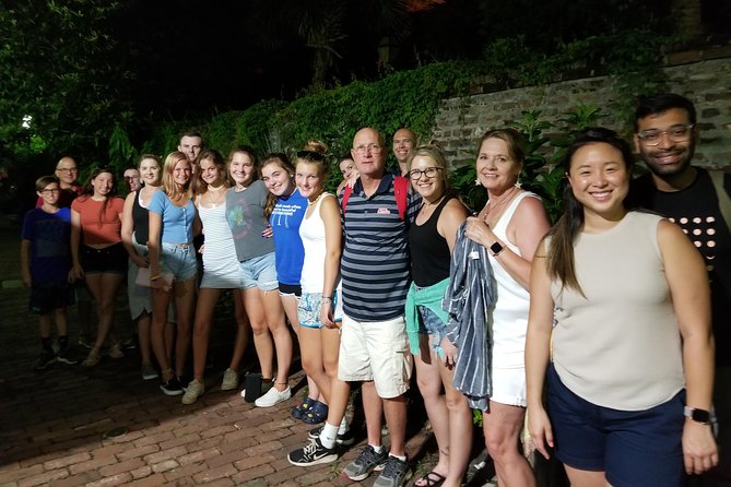 Charleston's Pleasing Terrors Night-Time Walking Ghost Tour - Final Stop at a Downtown Historic Church: How the Tour Lands the Plane