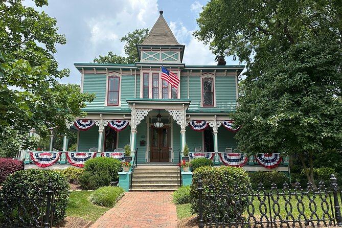 Charlotte's Ultimate Southern Charm Historical City Cart Tour - Meeting at Market at 7th: Easy Start, Bathrooms, and Little Comfort Wins