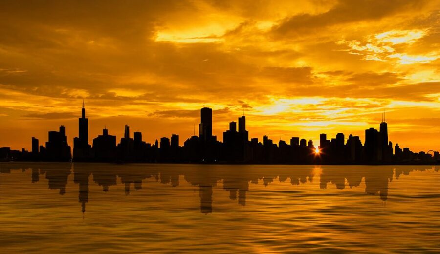 Chicago: 1.5-Hour Scenic Sunset Lake Cruise - Why the Sunset Cruise Starts on the Chicago River