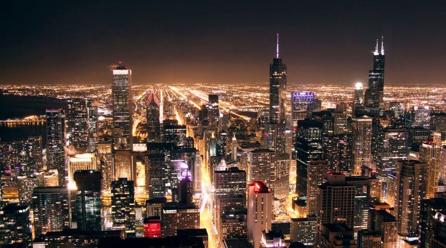 Chicago: 360 CHICAGO Observation Deck Ticket - CloudWalk and CloudBar: Why the Included Extras Matter