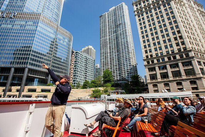 Chicago Architecture River Cruise - Navy Pier: the 50 acres view you cannot recreate by walking