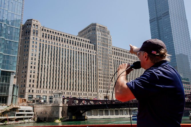 Chicago Architecture River Cruise - How to time it: day trips, nighttime views, and winter shortcuts