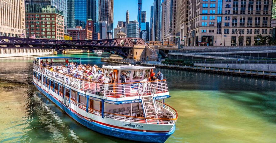 Chicago: Architecture River Cruise Skip-the-Ticket Line - Entering The Chicago River: Why Three Branches Matters
