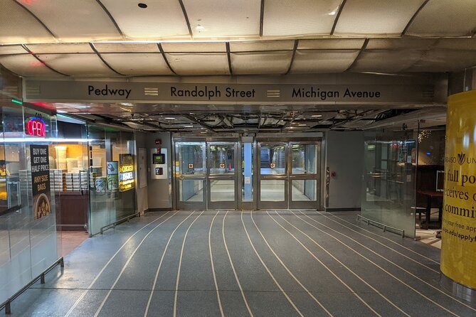 Chicago Architecture Tour: Underground Pedway and the Loop - Stop 2: A Close Look at Picasso Before You Go Back Underground