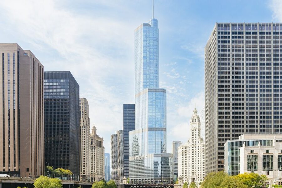 Chicago: Hop-on Hop-off Sightseeing Tour by Open-top Bus - Open-top double-decker freedom for your first Chicago day