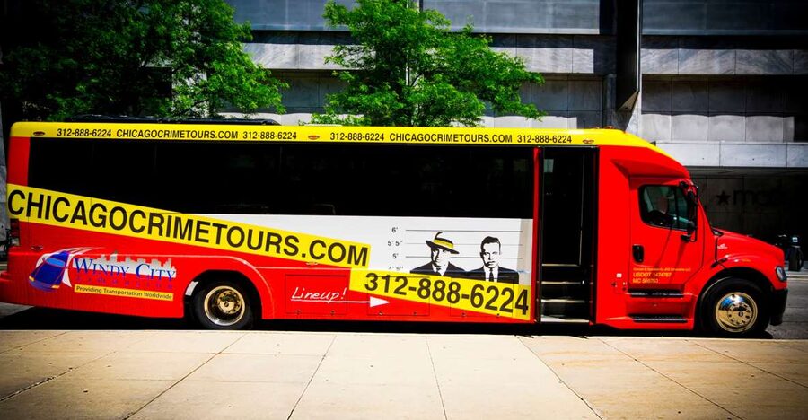 Chicago: Mob and Crime Bus Tour - True crime by bus, with stops you can actually see
