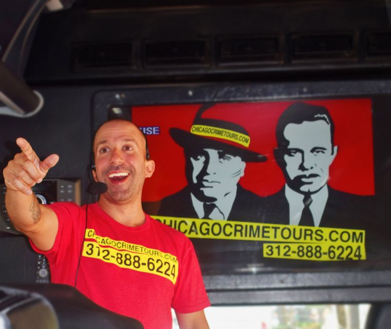 Chicago: Mob and Crime Bus Tour - Harry Caray’s area and the River North rhythm
