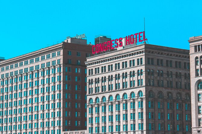 Chicago Mobs and Haunts Walking Tour - What to expect on the ground, from walking distance to street noise