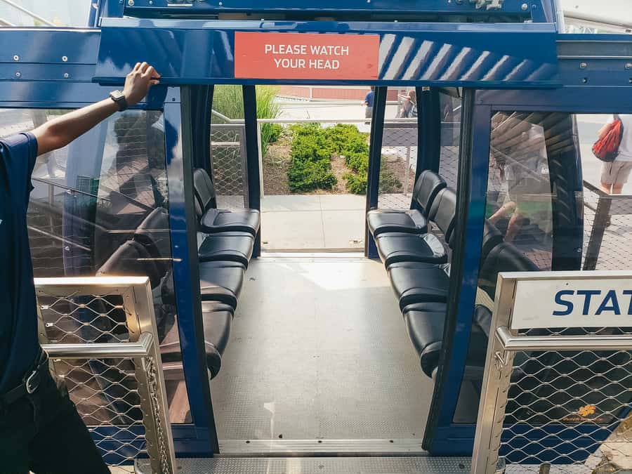 Chicago: Navy Pier Centennial Wheel Ticket - Comfort in Every Season: Heated Gondolas, Smooth Motion, and Audio