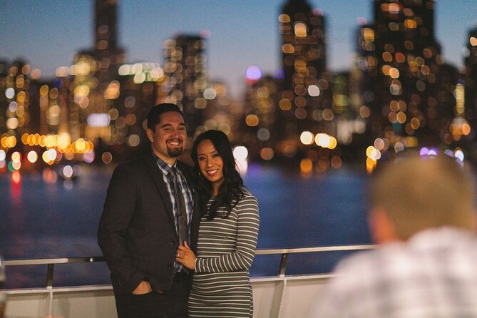 Chicago Premier Dinner Cruise on Lake Michigan - Your meal on board: how the 3-course service usually feels