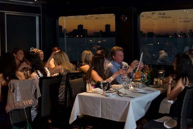 Chicago Premier Dinner Cruise on Lake Michigan - Assigned seating and the social vibe on a DJ cruise