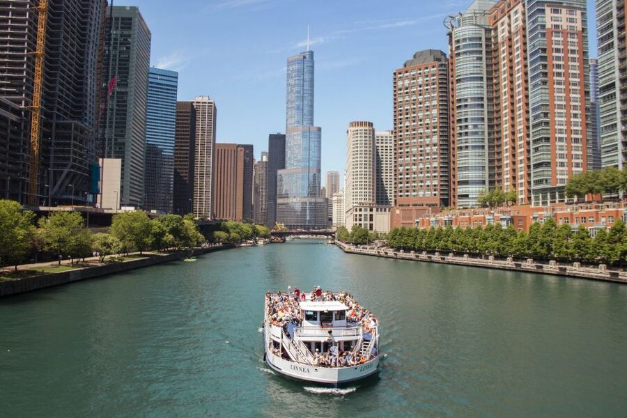 Chicago River: 1.5-Hour Guided Architecture Cruise - Why This Chicago River Architecture Cruise Still Feels Like a Classic