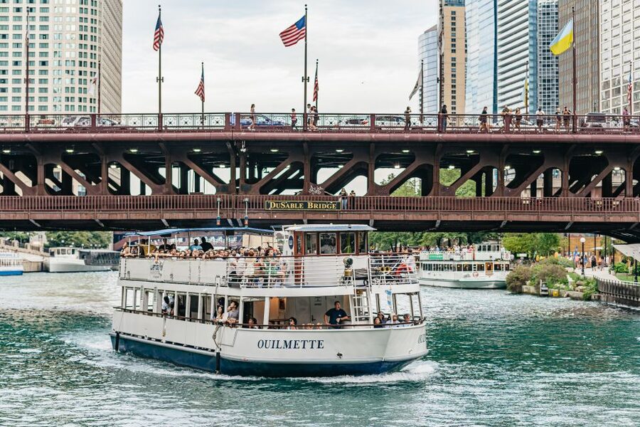 Chicago River: 1.5-Hour Guided Architecture Cruise - The Guide Is the Main Event: Fun, Funny, and Clear