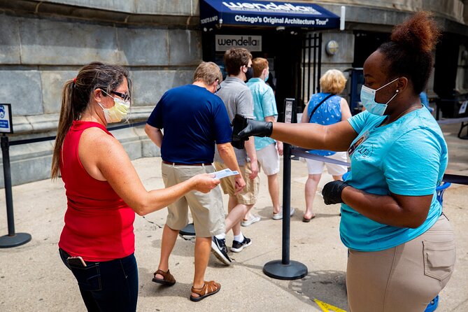 Chicago River 45-Minute Architecture Tour from Magnificent Mile - Logistics That Matter in Real Life: Timing, Tickets, and First Come Seating