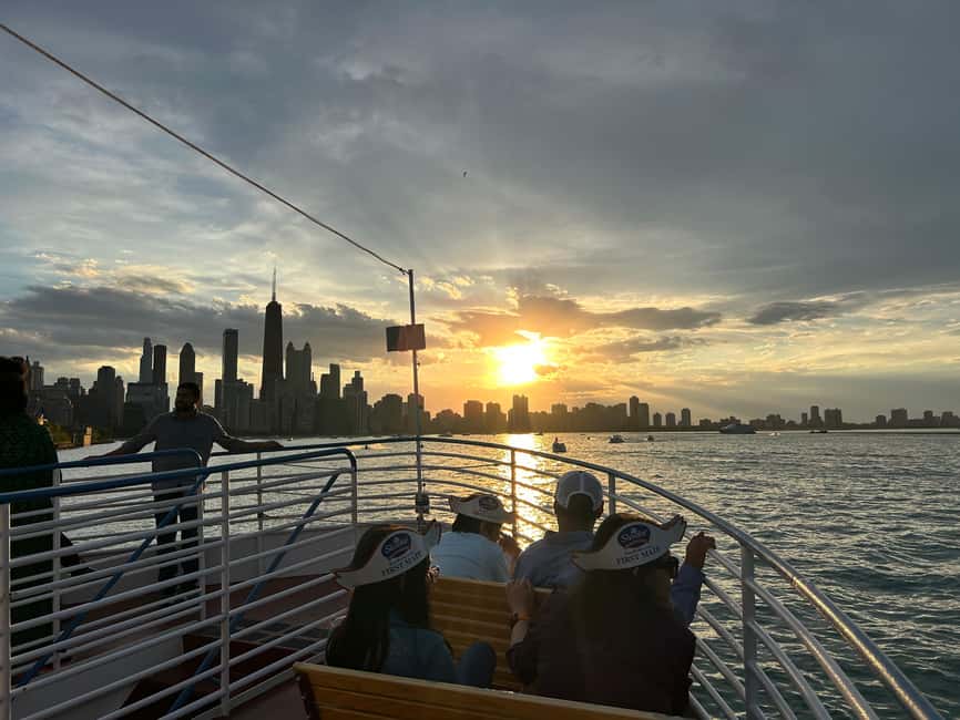 Chicago: Shoreline Lake Michigan Skyline Cruise - Who this cruise is best for, and who might want a longer one