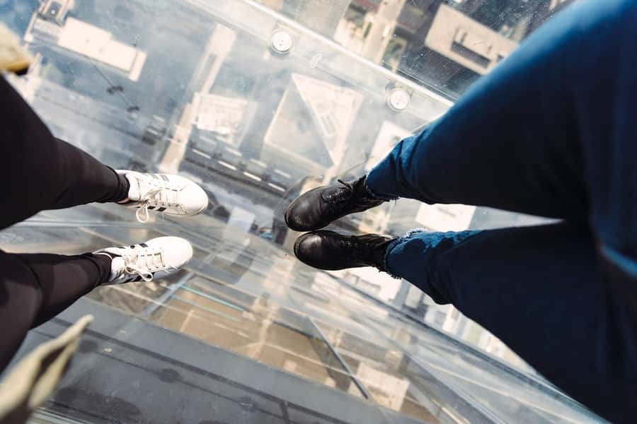 Chicago: Willis Tower Skydeck and The Ledge Ticket - Stepping onto The Ledge: How It Works and How to Enjoy It