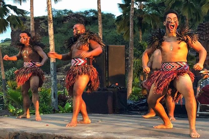 Chief's Luau Admission - Aloha vs Paradise vs Royal: lei tiers and beverage value