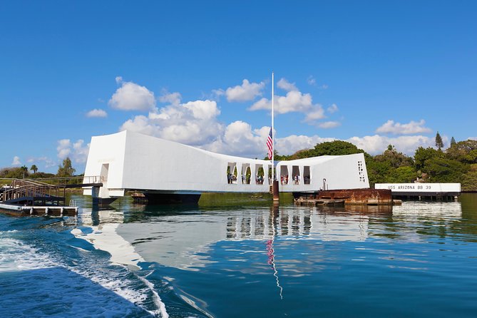 Chief's Official Pearl Harbor Self-Guided Multimedia Tour - Using the multimedia device without frustration