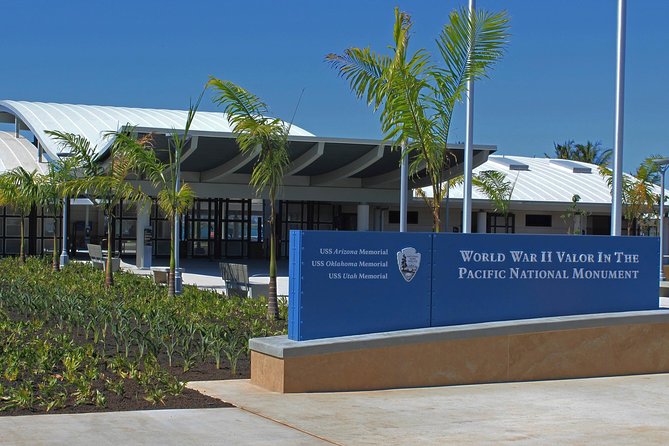 Chief's Official Pearl Harbor Self-Guided Multimedia Tour - Stop 1 at Pearl Harbor National Memorial: how the audio guide helps you focus