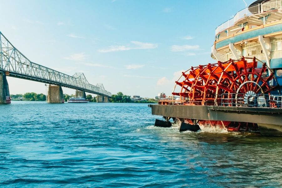 Cincinnati: Historic Sightseeing Cruise - What You’ll See: Bridges, Riverfronts, and City Angles You Can’t Walk to