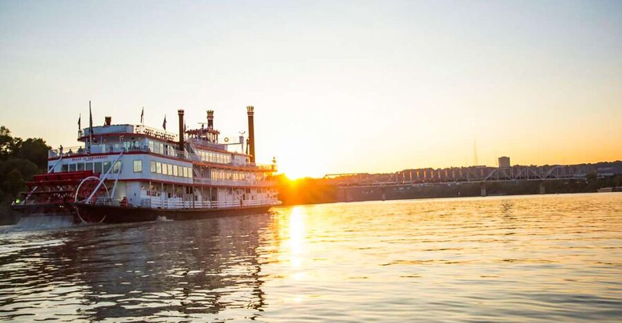 Cincinnati: Riverboat Cruise with Lunch and Entertainment - How the 2-Hour Schedule Works, From Lunch to Live Entertainment