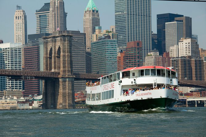 Circle Line: 2.5hr - Complete Manhattan Island Cruise - Pier 83 and that first step onto the boat