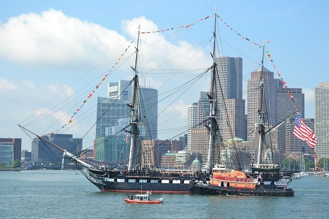 City Cruises Boston Historic Sightseeing Harbor Cruise - Boarding strategy: pick the deck for views and comfort
