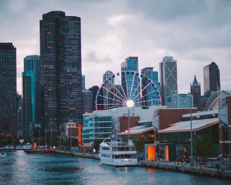 City Cruises Chicago: Premier Lunch or Dinner Cruise - DJ and dance floor: fun, but it has a volume setting