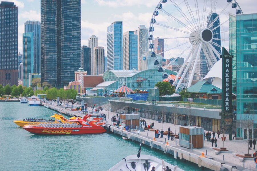 City Cruises Chicago: Seadog Lakefront Speedboat Ride - The Extreme Thrill Ride upgrade: 1400 HP, 360 spins, and splash math