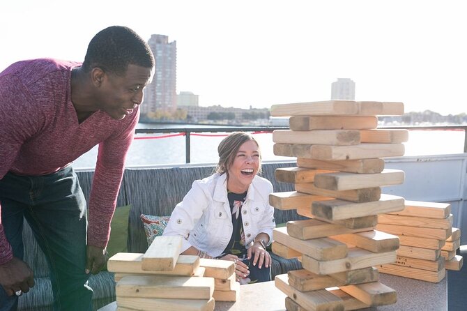 City Cruises Chicago: Signature Lunch Cruise on Lake Michigan - The onboard vibe: DJ, games, dance floor, and how loud it can get