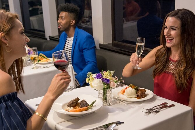 City Cruises New York: Signature Dinner Cruise - DJ and dancing: fun energy, and how to keep it comfortable