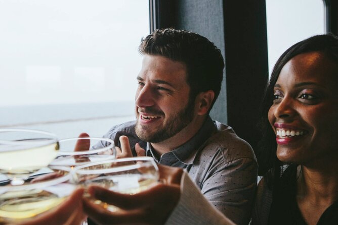 City Cruises Philadelphia: Signature Dinner Cruise with Buffet - Value for $109.02: what you’re really paying for