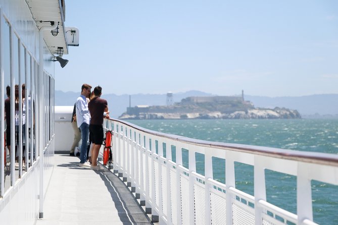 City Cruises San Francisco: Premier Brunch Cruise - Sliding Under the Bay Bridge: The Moment You Remember Later