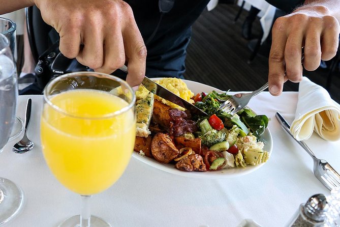 City Cruises San Francisco: Premier Brunch Cruise - Seating and Comfort: Small Group, Assigned Tables, No Window Guarantees